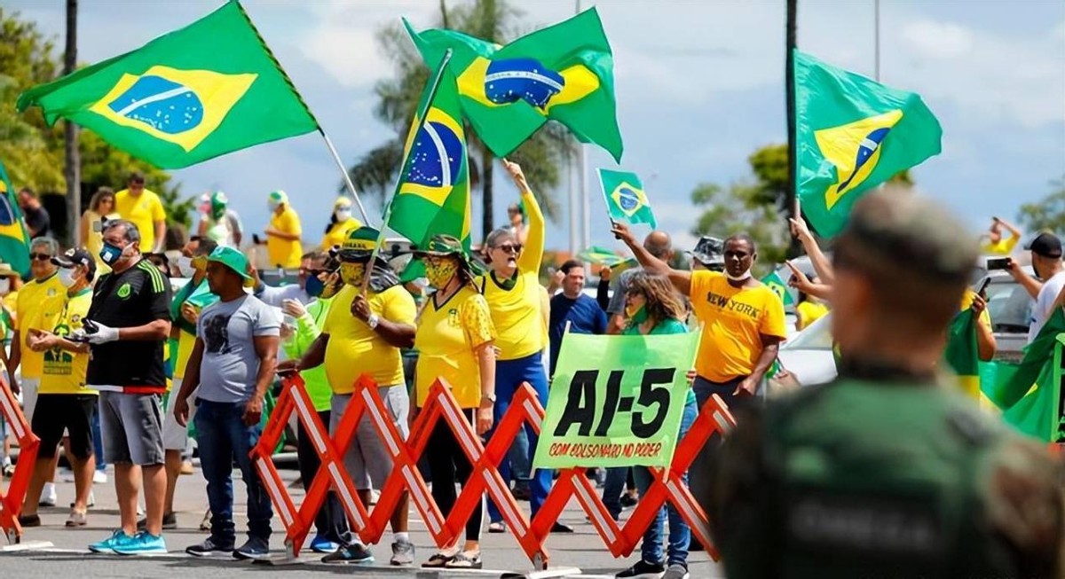 卢拉：巴西将采取对等措施反制美钢铝关税