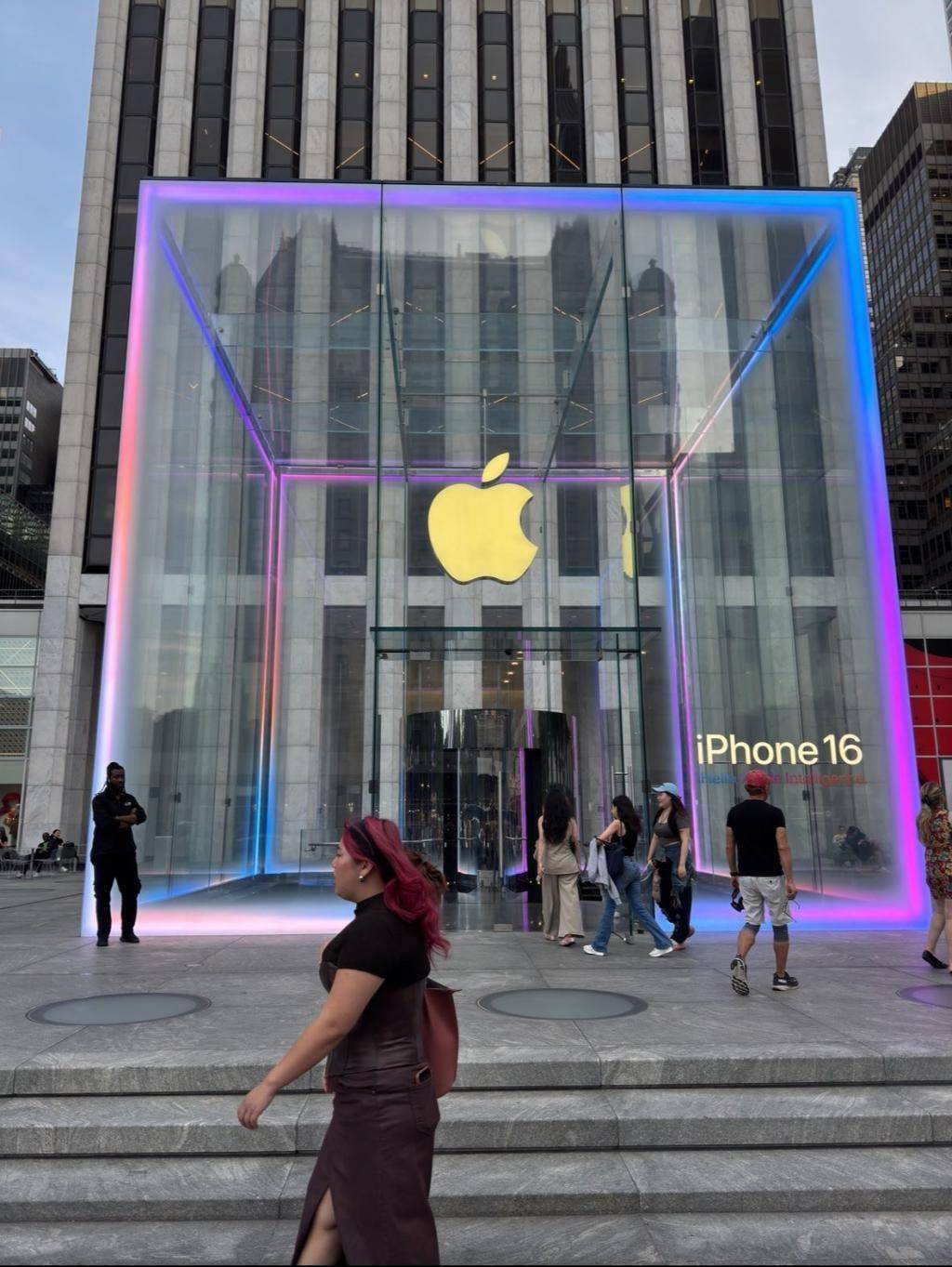 苹果Apple Store线下零售店正式接入微信支付