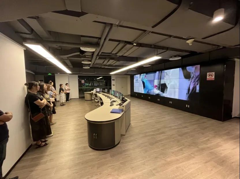 东方财富：股东沈友根拟询价转让1%公司股份