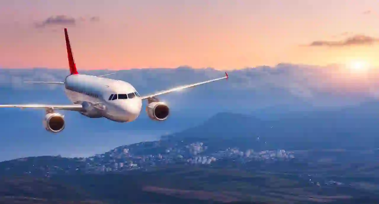 货运业务增势强劲 航空市场回暖可期