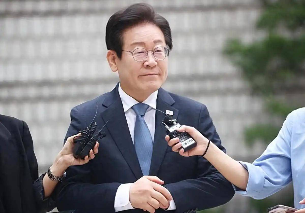 韩国总统：美方投资要求或引发韩国经济陷入危机