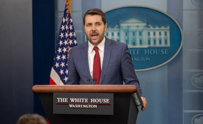 美国财长称准备好以“大规模有力”行动为阿根廷提供金融支持