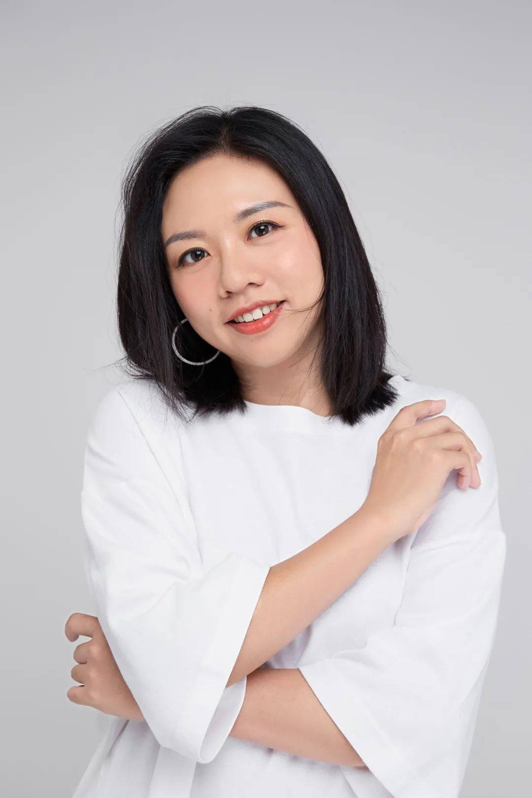 新财富投票季现争议:有券商首席被吐槽“只靠段子推票”,却获网友声援!咋回事?
