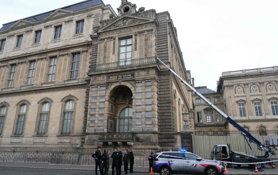 卢浮宫抢劫案造成经济损失达8800万欧元