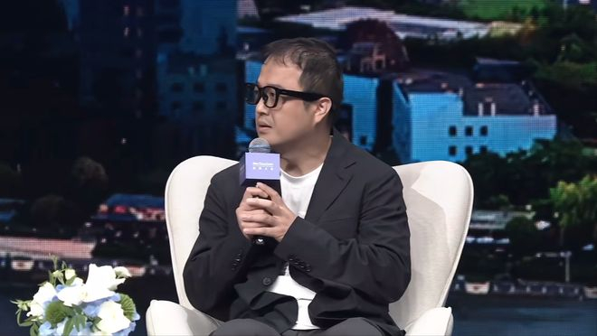 大模型会吃掉所有软件?外滩大会上韩歆毅、张雷、朱啸虎这样回应