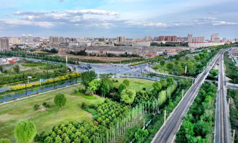 助力城市绿色转型 2025城市更新低碳建筑技术应用论坛在京举办