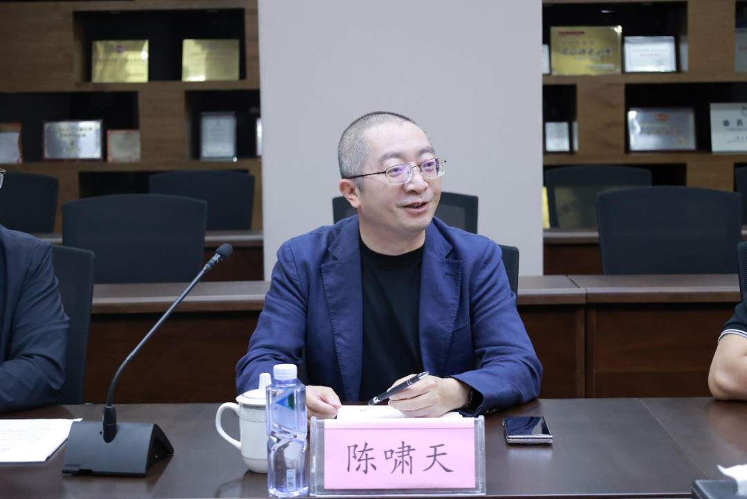 菜百股份与上海金币签署合作协议