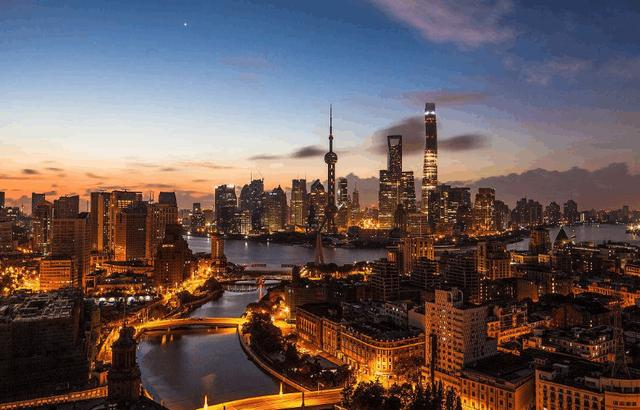 跻身农商行“资产万亿俱乐部” 谁是下一位