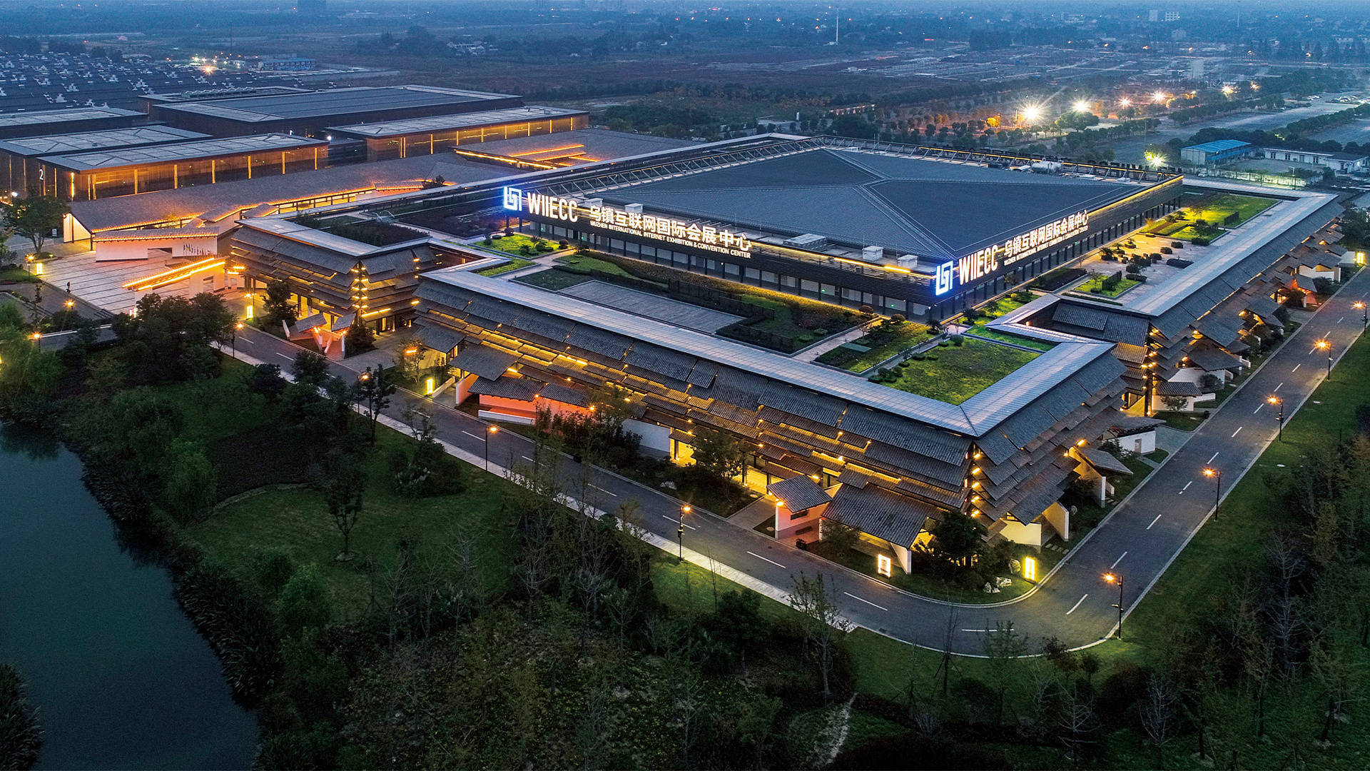 多项新成果亮相 “互联网之光”博览会开启“乌镇时间”