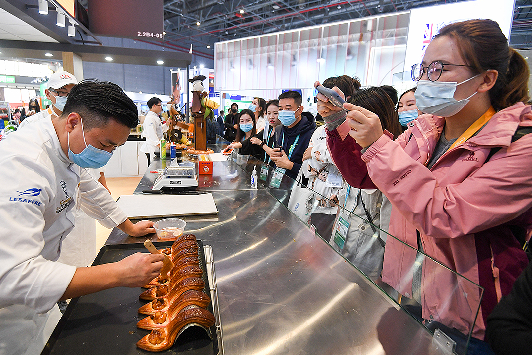 第八届进博会丨记者手记:当进博会遇上直播