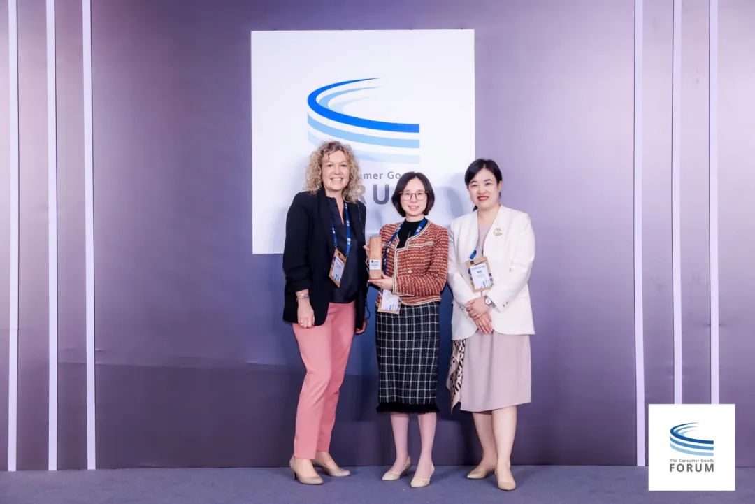 山姆推行可持续包装战略 首款无标签饮用天然水获CGF杰出贡献奖