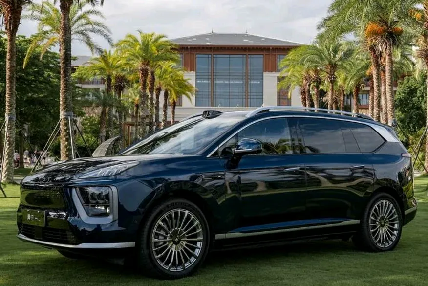 当虹科技：前三季度车载座舱业务占比20% 联手Xperi助力车企出海