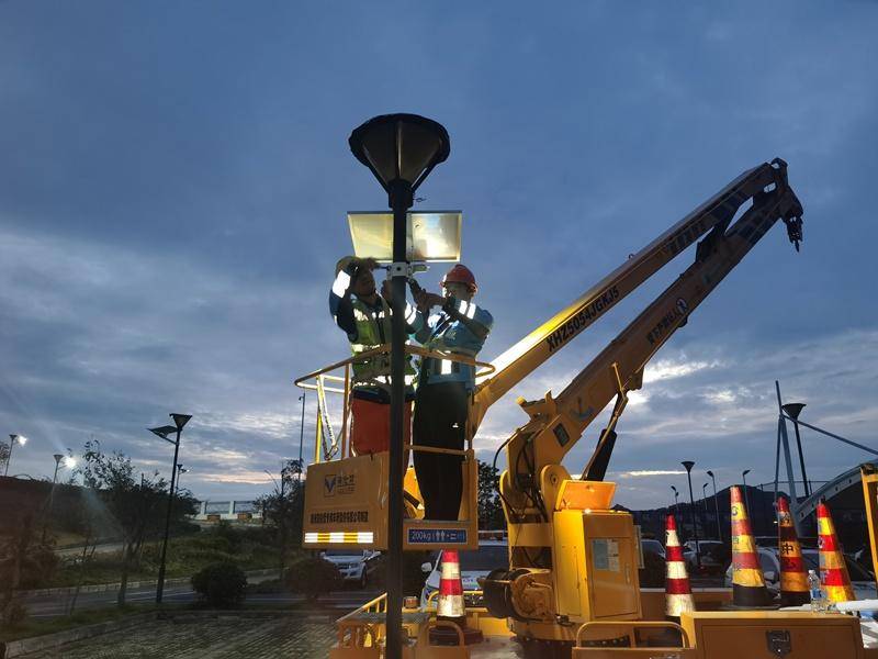 中国国新：用好改革“工具箱” 点燃创新“助推器”