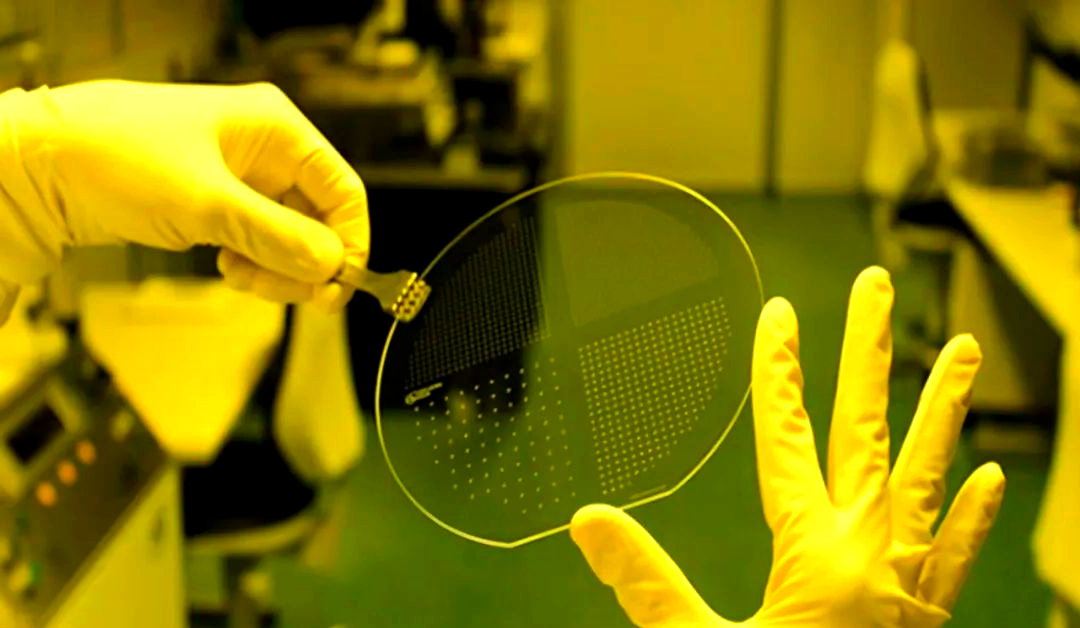 破解“不敢用、不会用”难题 国产汽车芯片认证审查技术体系升级