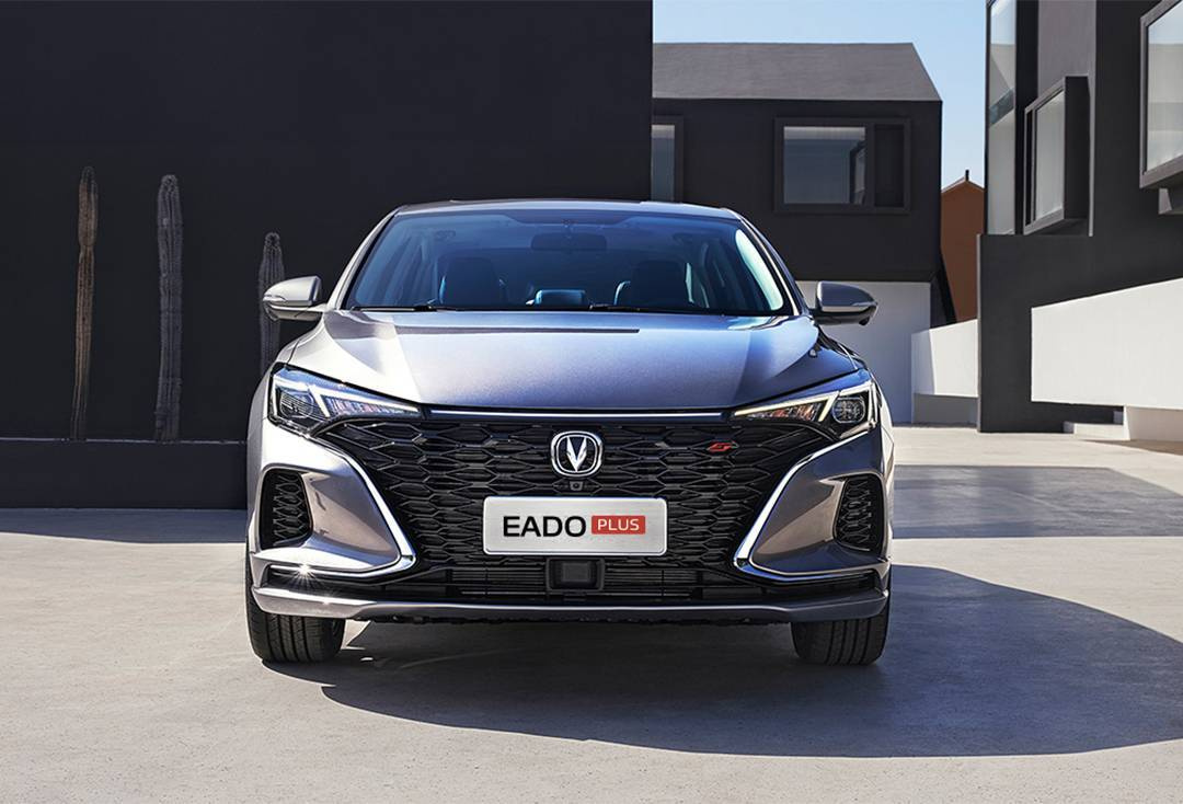 三季度净亏损同比收窄31.2% 蔚来四季度营收预计327.6亿元至340.4亿元