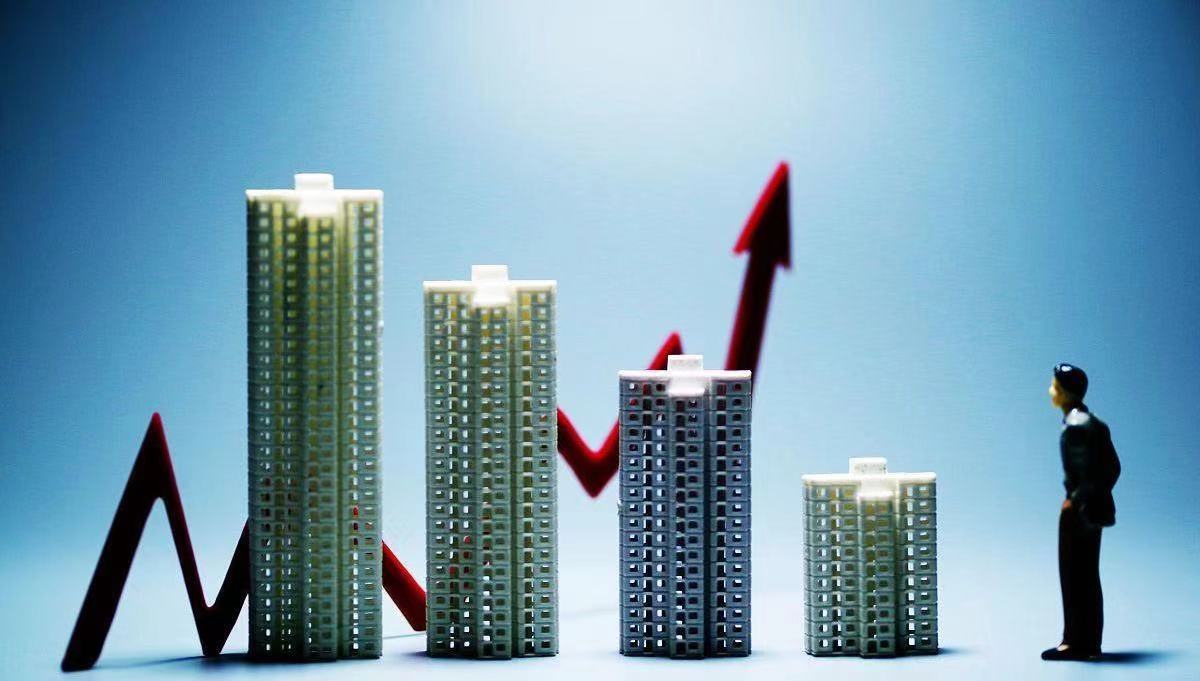 敢跌就敢买!沪指终结月线六连阳,超600亿资金借道ETF蜂拥进场,这些板块被火速抢筹