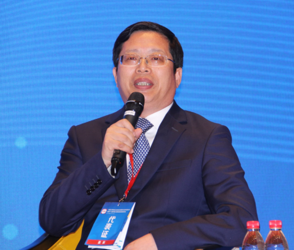 东正汽金董事长、总经理均调整 年内行业频现高层调整