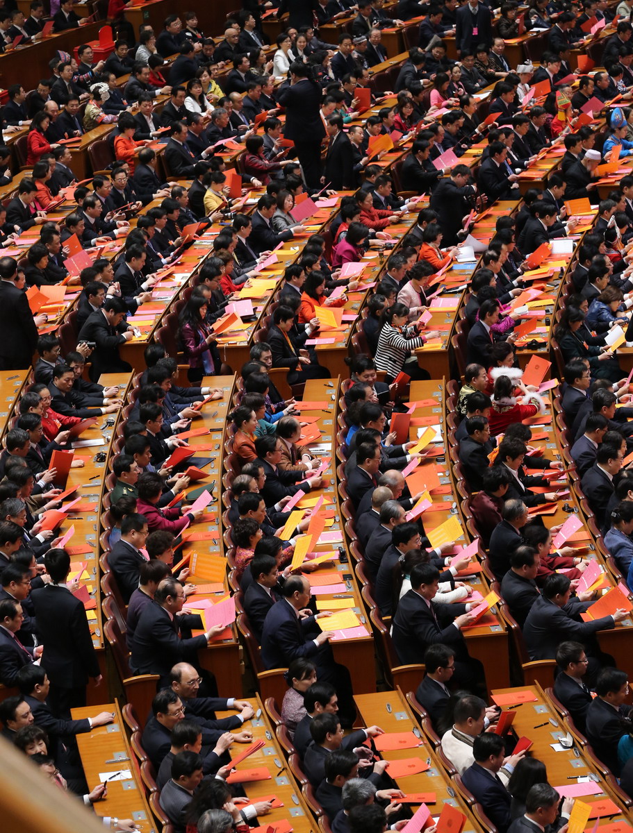 全国人大代表、北京证监局原局长贾文勤建议：营造更具吸引力的“长钱长投”制度环境