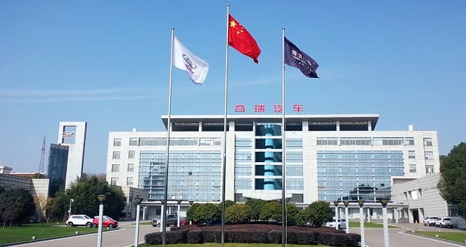 全国人大代表、骆驼股份董事长刘长来：推行汽车全行业账期“硬约束”