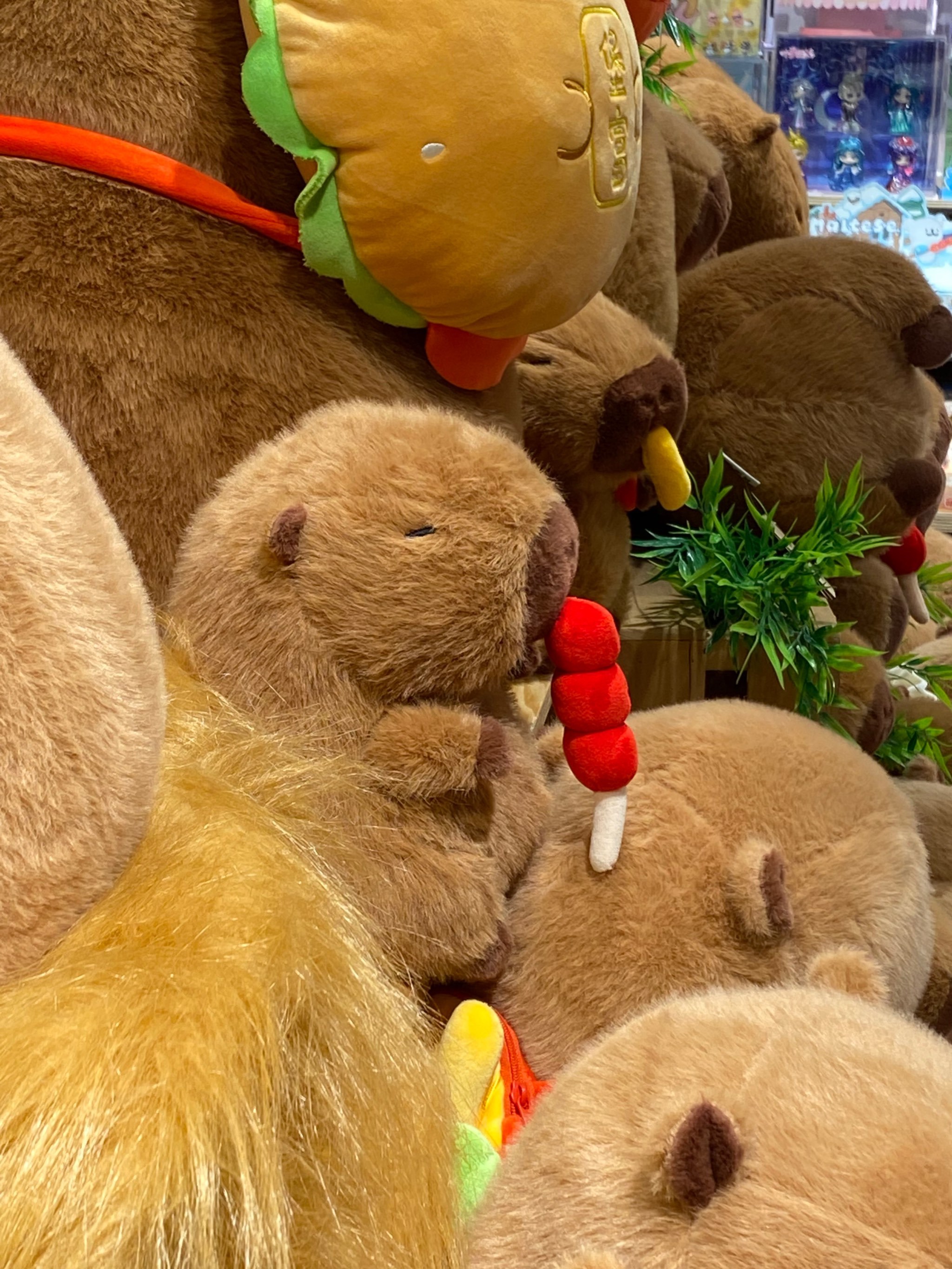 元隆雅图携手聚星动力 共拓体育IP衍生品市场