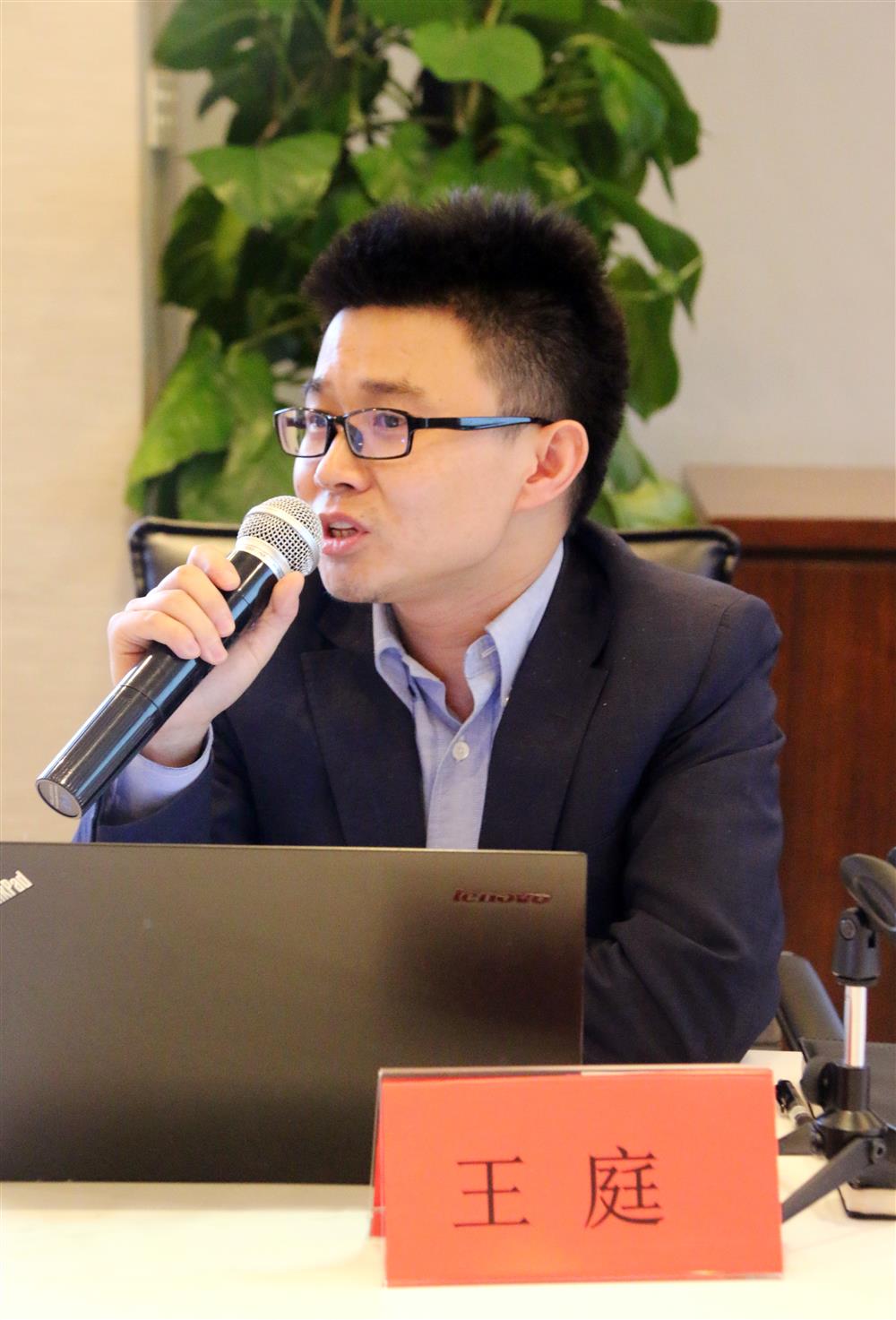 思派健康科技与健医信息科技达成战略并购协议